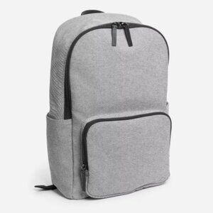 Everlane backpack - The Modern Zip Backpack